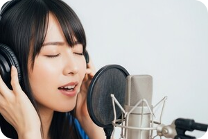 書類選考通過者へご連絡